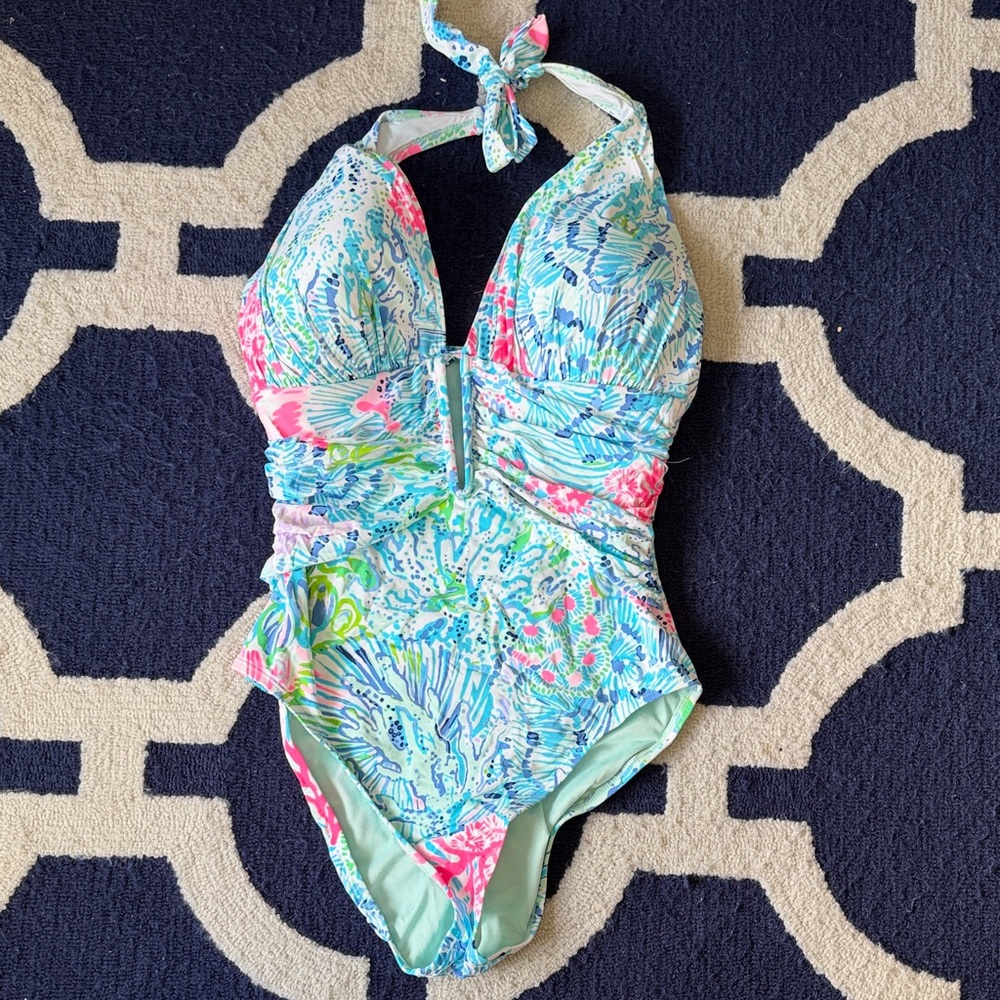 Lilly Pulitzer halter one piece swim suit size 8
